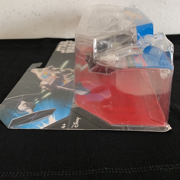 2014 Mattel Hot Wheels Disney Star Wars Tie Fighter vs. Ghost - Picture 9 of 10